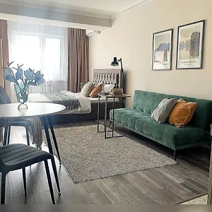 https://apartamenty-tainy-sad-s-shicarnym-vidom-na-gory.hotels-of-almaty.com